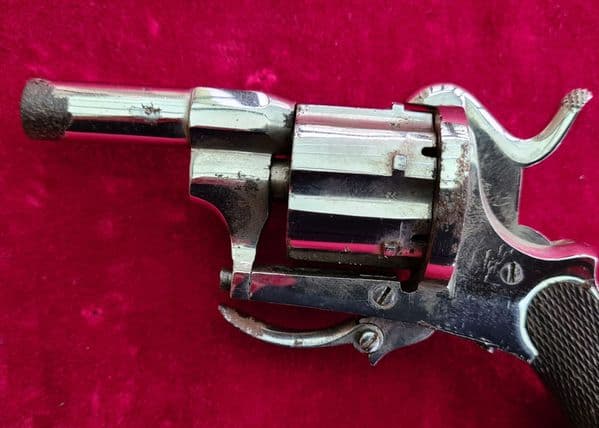 A fine Belgian 9mm 6 shot pin-fire revolver with  folding trigger. Circa 1865. Ref 3639